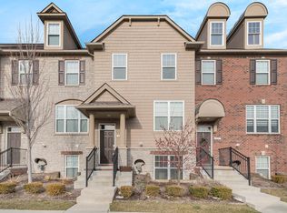 329 Glenhurst Blvd, Rochester, MI 48307