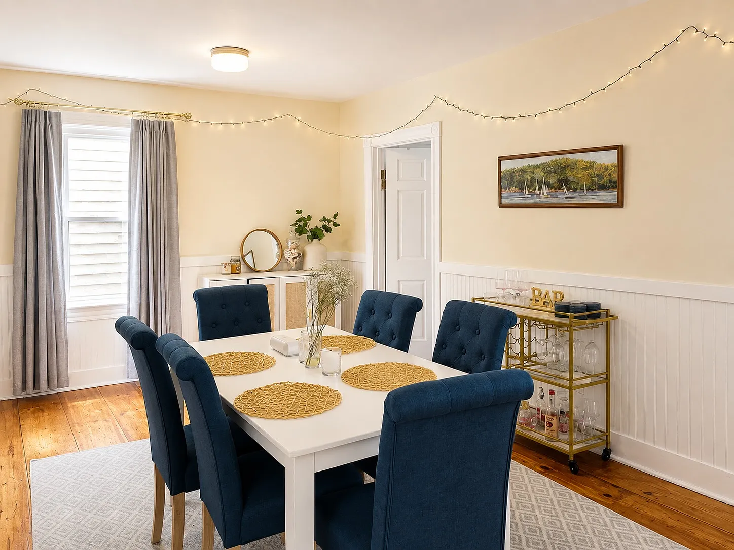 3 bed, 1.5 bath, 1200 sqft, $3,300 — Photo 3