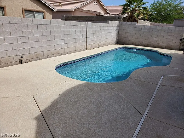 10172 Arlington Abby St — Photo 2
