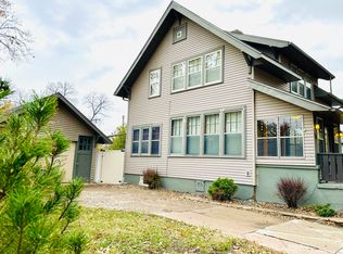 811 W 3rd Ave, Mitchell, SD 57301