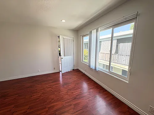 2024 S Garth Ave #6 Photo 1