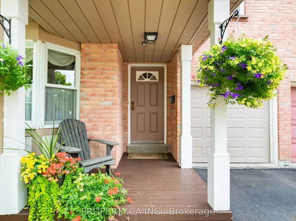 72 Desert Sand Dr, Brampton, ON L6R 1V6