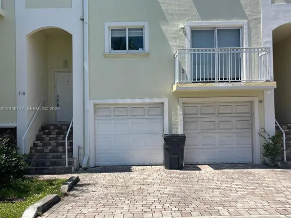 820 N 17th Ave, Hollywood, FL 33020