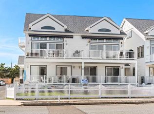 520 W Anglesea Dr APT 2, Wildwood, NJ 08260