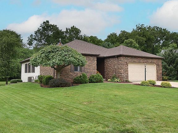 2nd image of 2105 Saybrook Dr