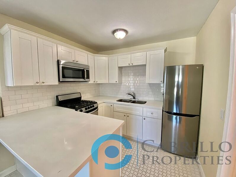 1st image of 3351 India St #B