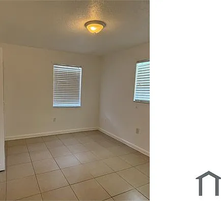 2 bed, 900 sqft, $2,496 — Photo 3