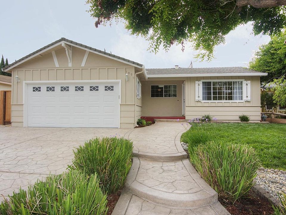 1st image of 109 Park Hill Dr