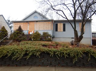 44 Dixon Ave, Dumont, NJ 07628
