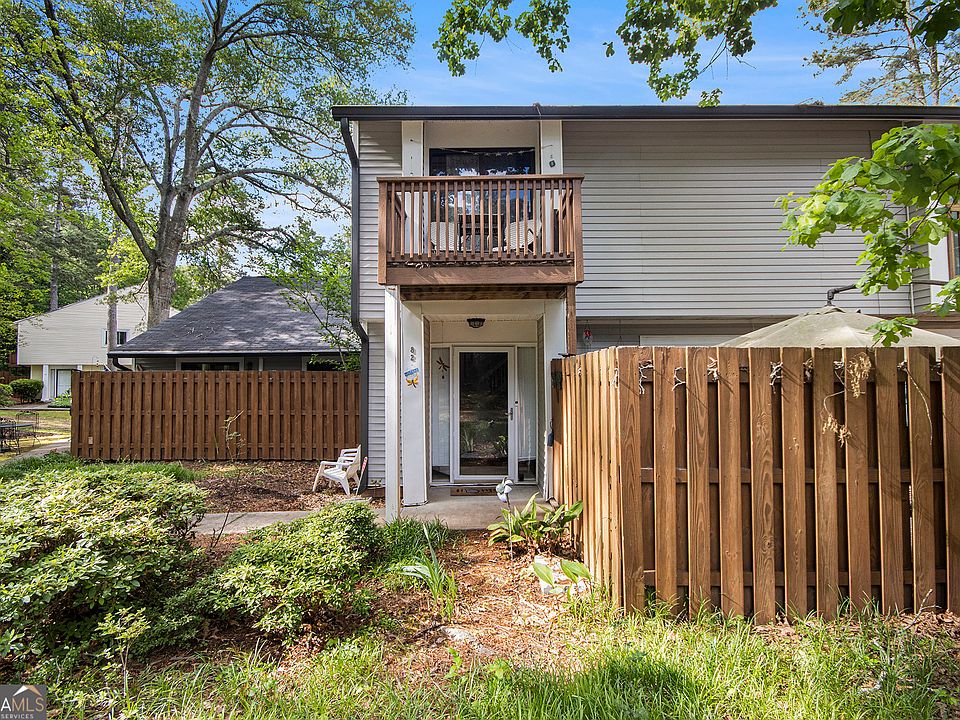1st image of 82 Twiggs Cor
