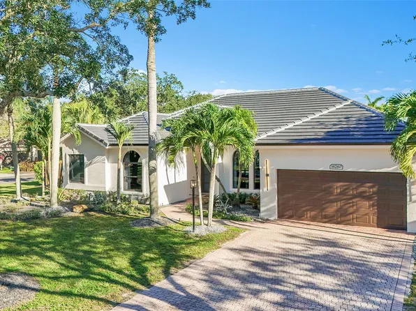 16260 Owasco Circle, Davie, FL 33331