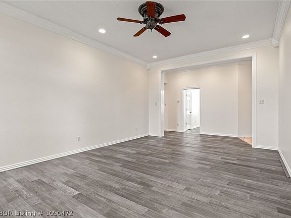 5th image of 1512 Rockhurst Dr