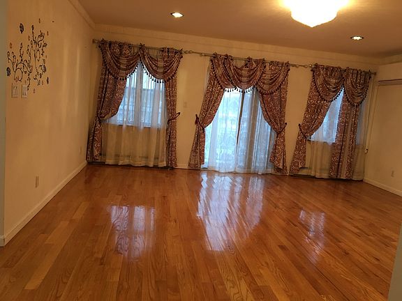 3rd image of 10825 63rd Ave