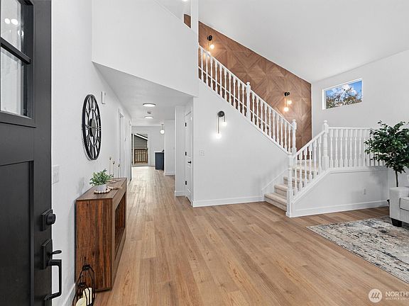 2nd image of 18515 147th Court SE