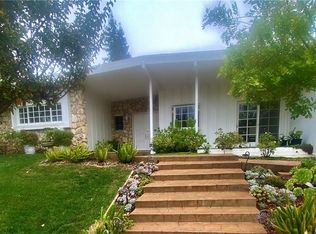18848 La Amistad Pl, Tarzana, CA 91356