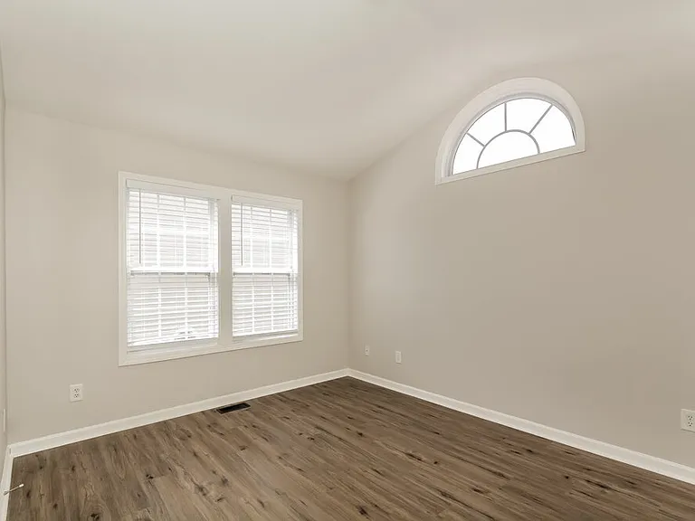 1422 Majestic Meadow Dr — Photo 14