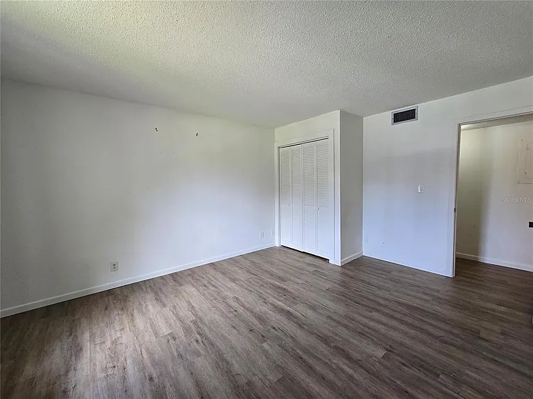 623 Midway Dr #B — Photo 14