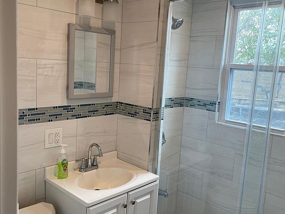 2nd image of 8742 Lefferts Blvd Floor 2