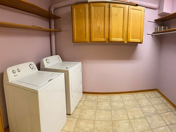 3rd image of 2935 Byron Center Ave SW APT D