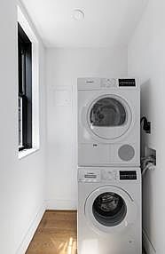 5th image of 25 E 67th St #15UC