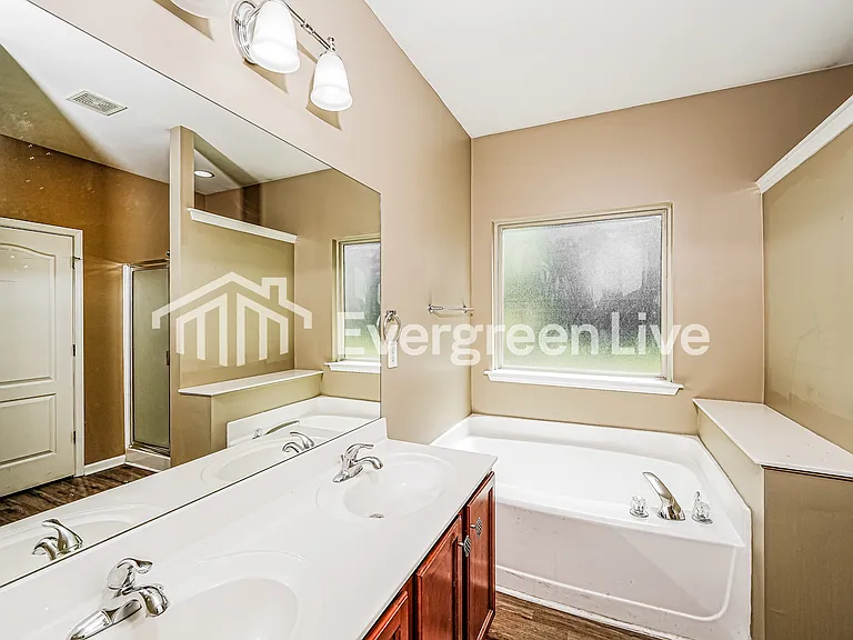 4970 Deer Foot Cv — Photo 9