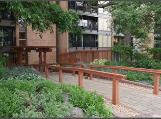 6000 Oakwood Dr APT 3F, Lisle, IL 60532