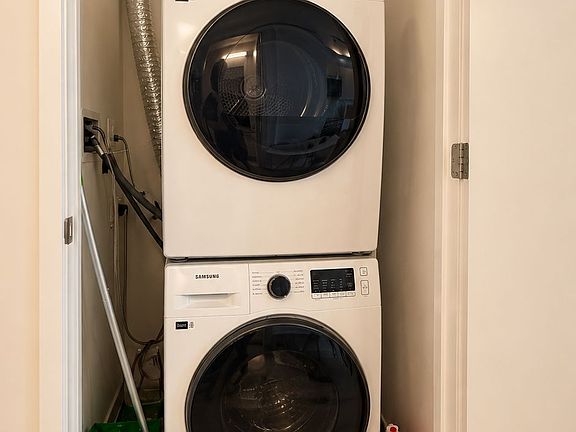 3rd image of 15 Ellerslie Ave #3003