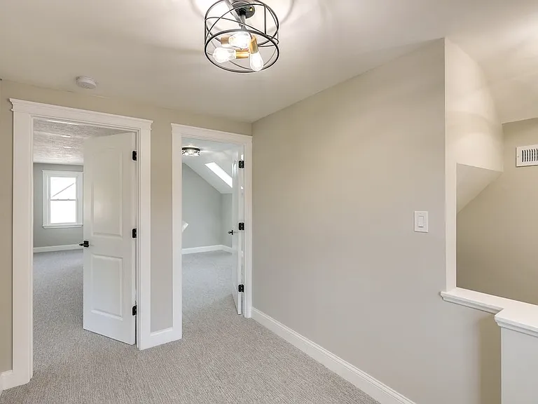 23914 Edgehill Dr — Photo 20