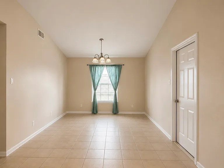 886 Balkin Ct — Photo 7