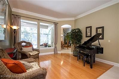5th image of 163 Bay Cove Dr