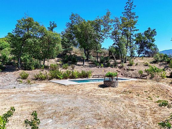 4th image of 2050 Schultz Road