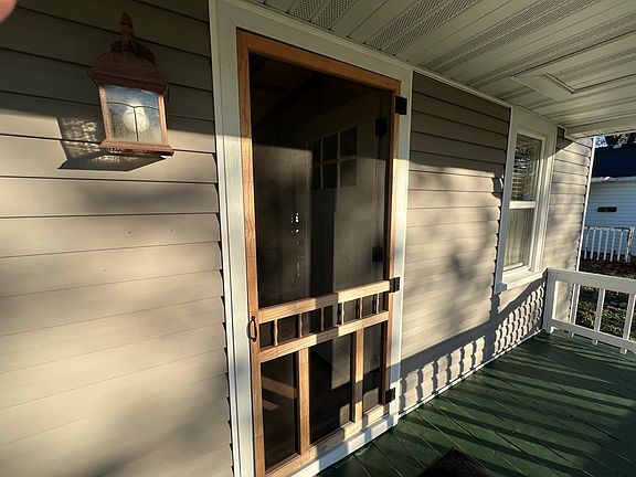 4th image of 1601 S Baird St