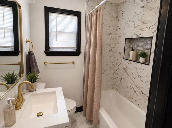 125 Vogel Pl, Middlesex, NJ 08846