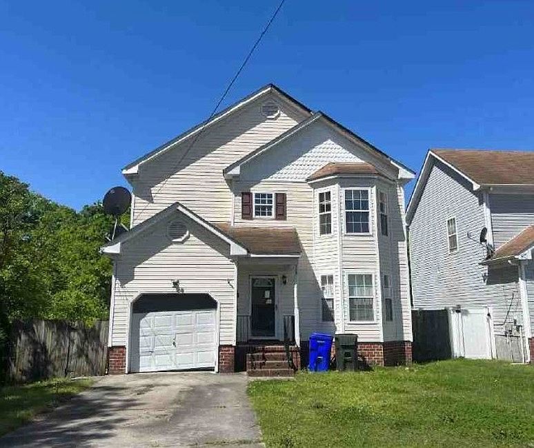 1st image of 929 Waltham St