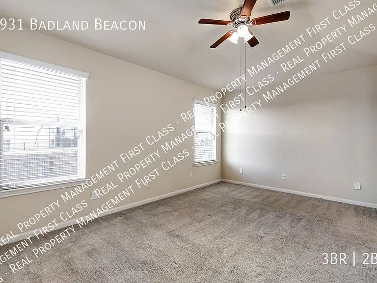 4931 Badland Beacon — Photo 16