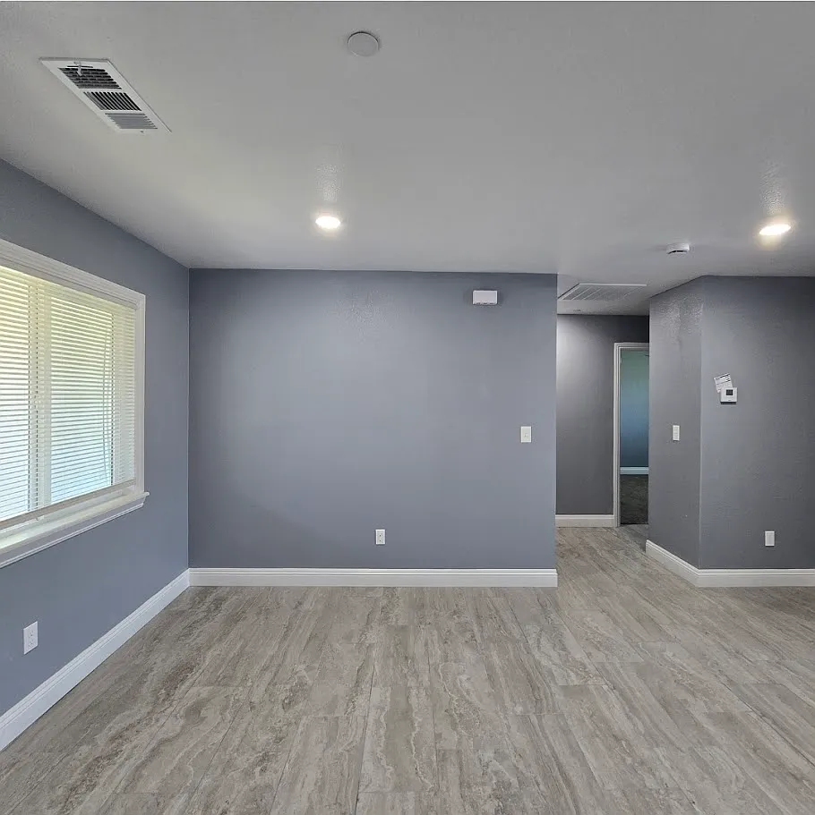 Building Photo - 1120 E Fedora Ave #104