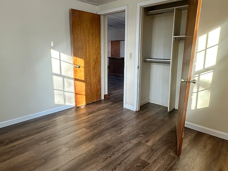 324 Main St #14 — Photo 14