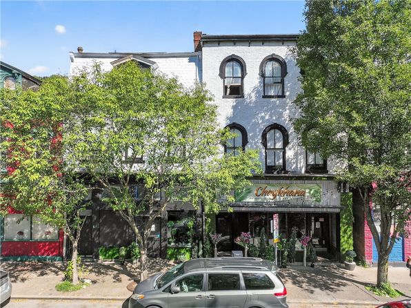 412 S Main St W