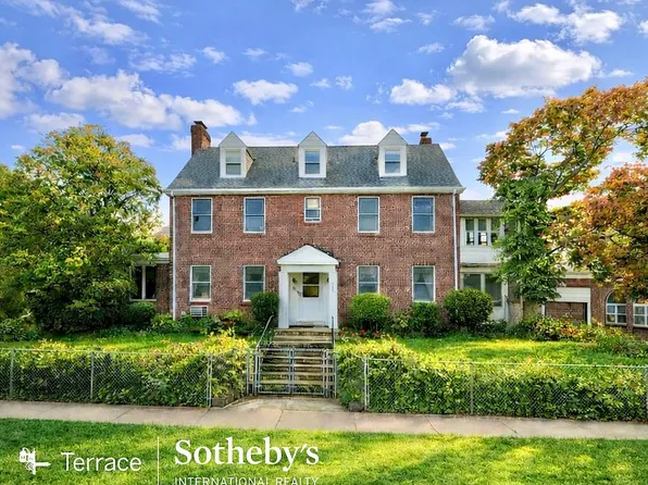 9903 70th Ave, Forest Hills, NY 11375