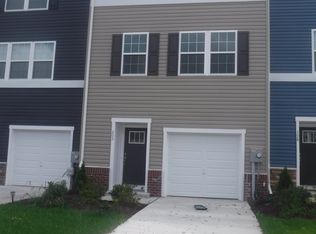 202 Magellan Dr, Martinsburg, WV 25404