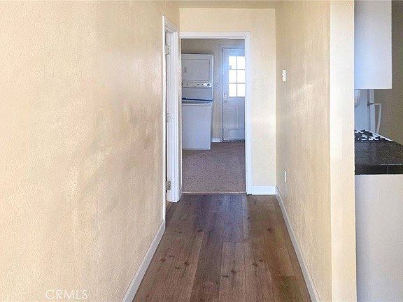 3rd image of 118 W Wilson Ave