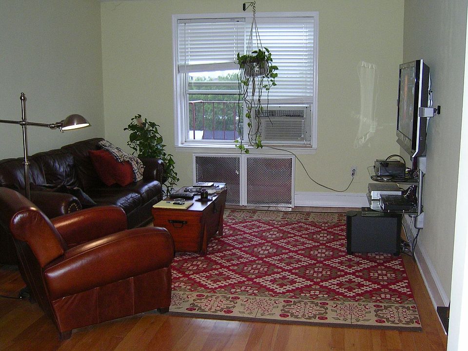 1st image of 3965 51st St APT 6G