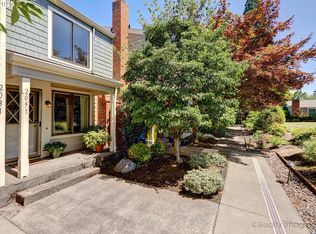 2051 Bonniebrae Dr, Lake Oswego, OR