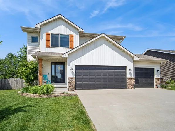 816 NW Sunset Ln, Grimes, IA 50111