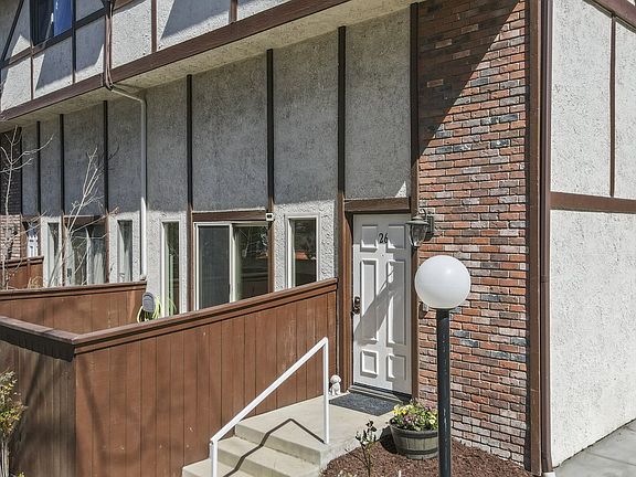 2nd image of 10480 Sunland Blvd APT 26
