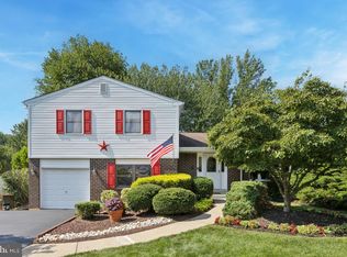 379 Glen Meadow Rd, Richboro, PA 18954