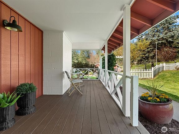5th image of 18110 Roberts Road NW