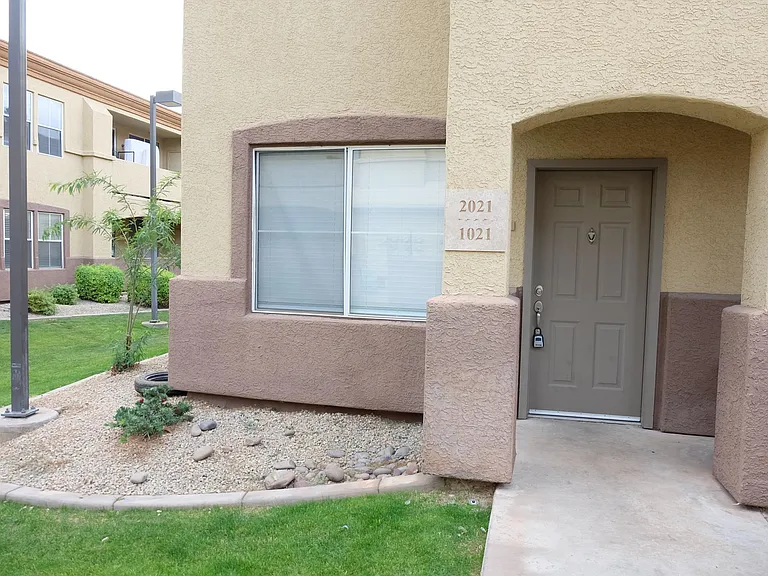 2134 E Broadway Rd #1021 — Photo 3