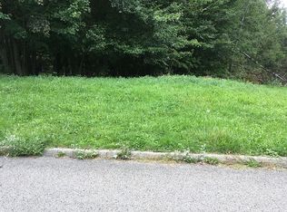 187 Saint Andrews, Cortland, OH 44410