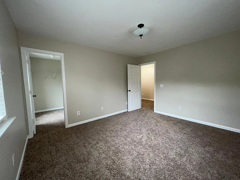 6170 Sparkling Cove Ln — Photo 21